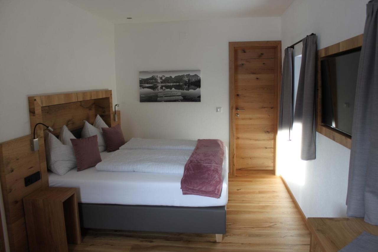 Otto Steiner Appartements Pension Ellmau & Wilder Kaiser Exteriör bild